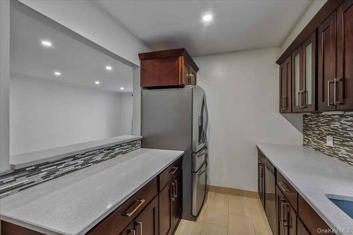 7423 Ridge Boulevard, Unit 6C Brooklyn, NY 11209 - Photo 3 of 21
