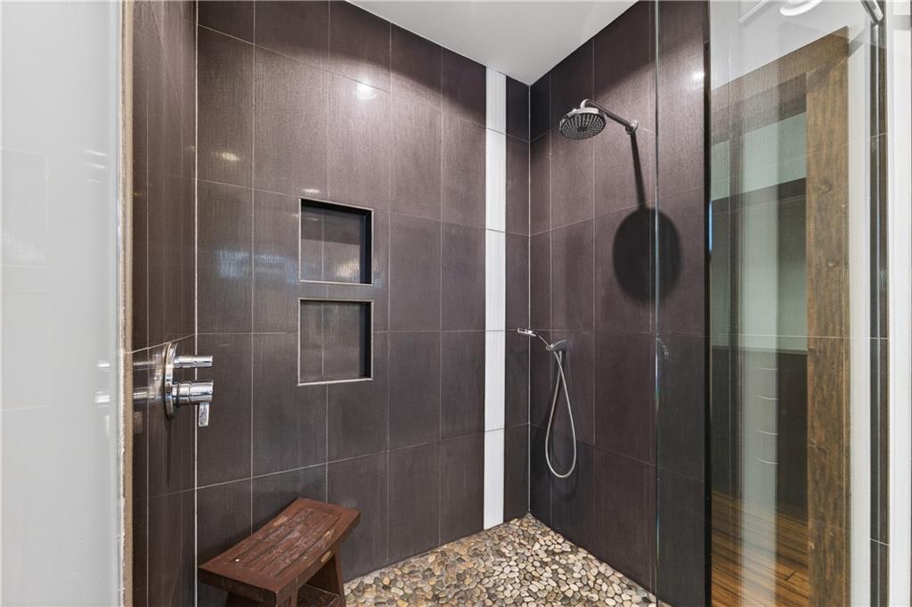 523 Mckoy Street Decatur, GA 30030 - Photo 19 of 46