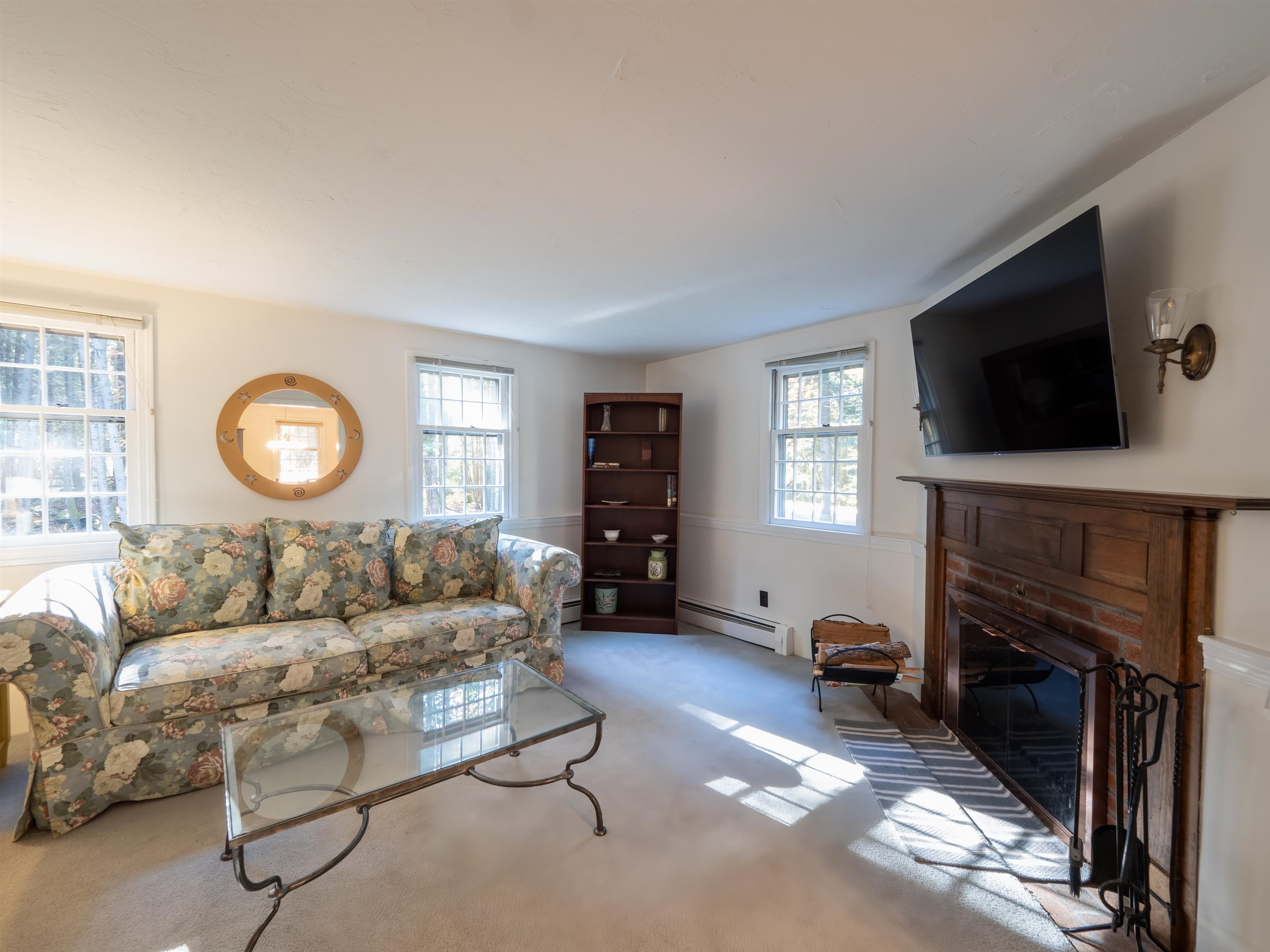 70 Lyman Batcheller Road Hartford, VT 05059 - Photo 11 of 35 Gallery Image 11