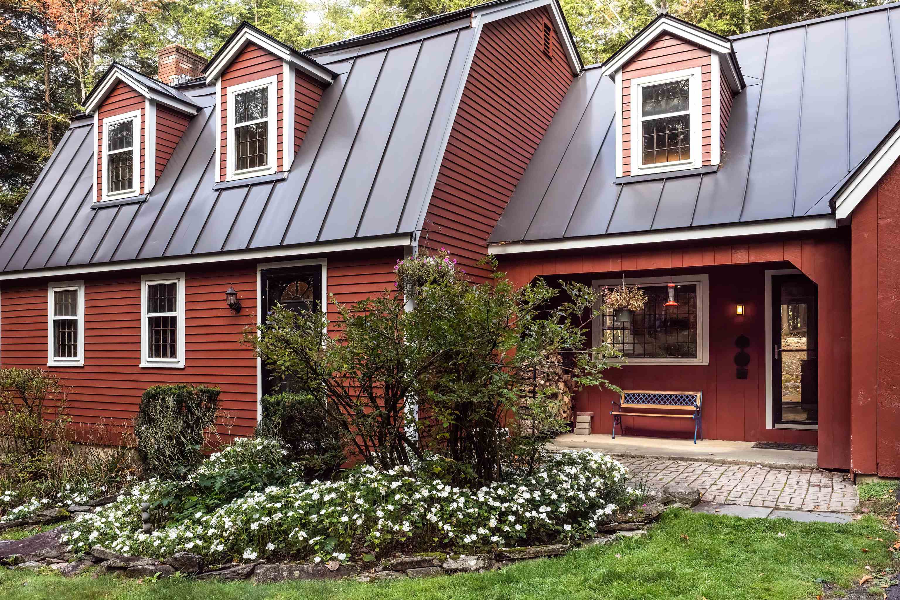 70 Lyman Batcheller Road Hartford, VT 05059 - Photo 3 of 35 Gallery Image 3