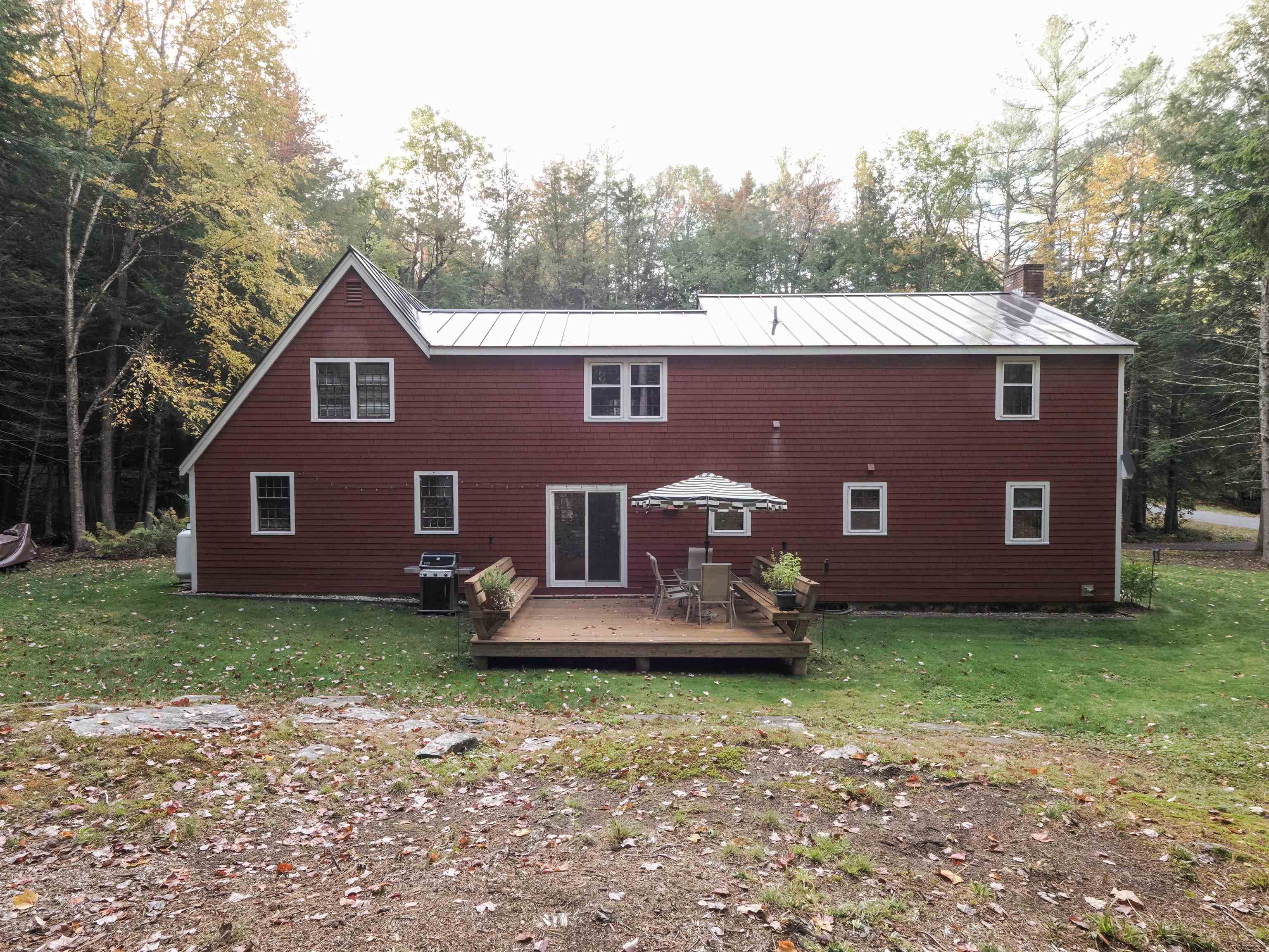 70 Lyman Batcheller Road Hartford, VT 05059 - Photo 4 of 35 Gallery Image 4