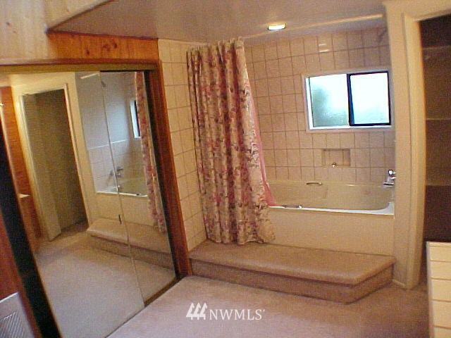 3331 234th Street Southeast Bothell, WA 98021 - Photo 6 of 9