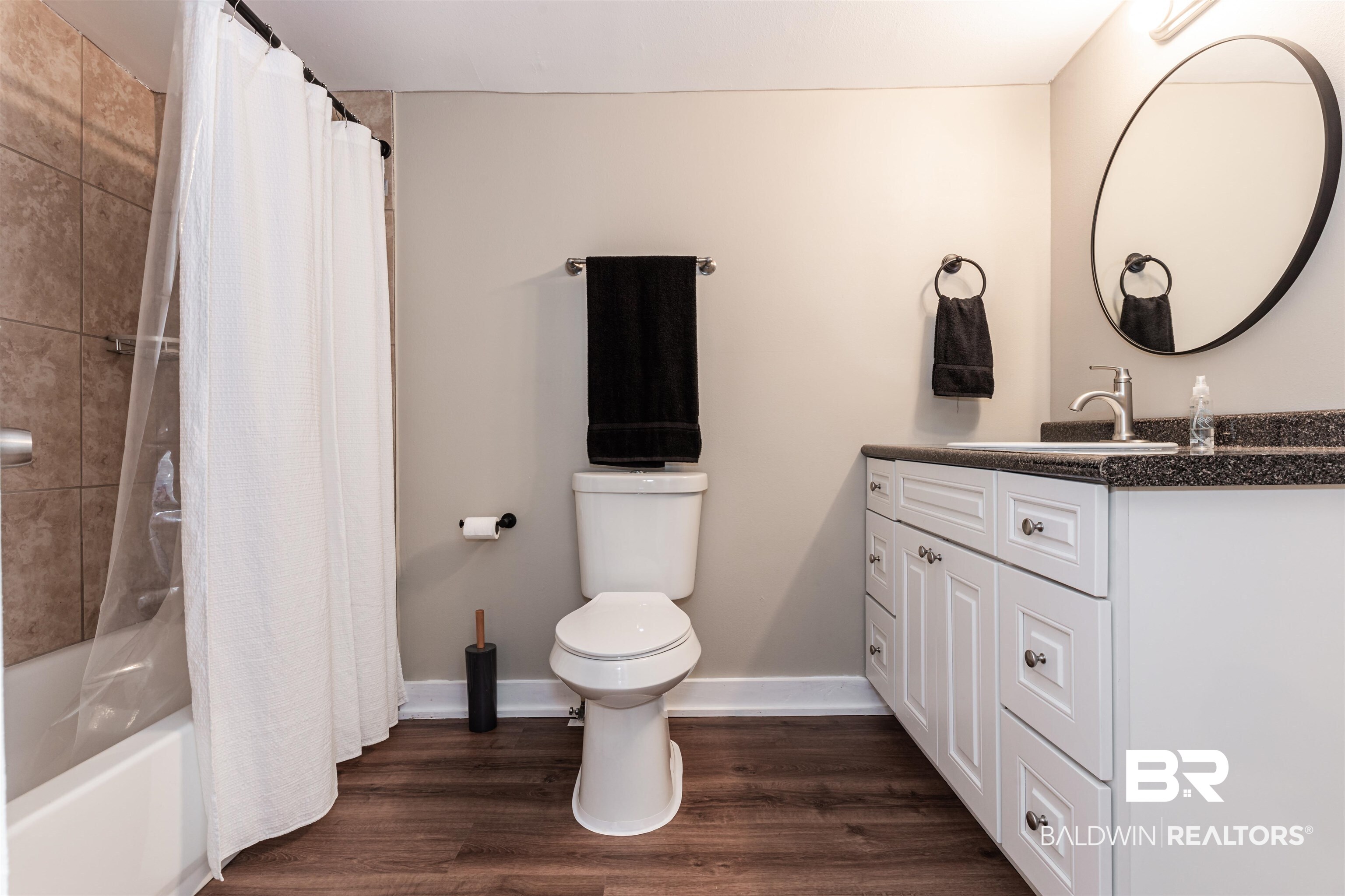122 East Haig Street Mobile, AL 36610 - Photo 14 of 28