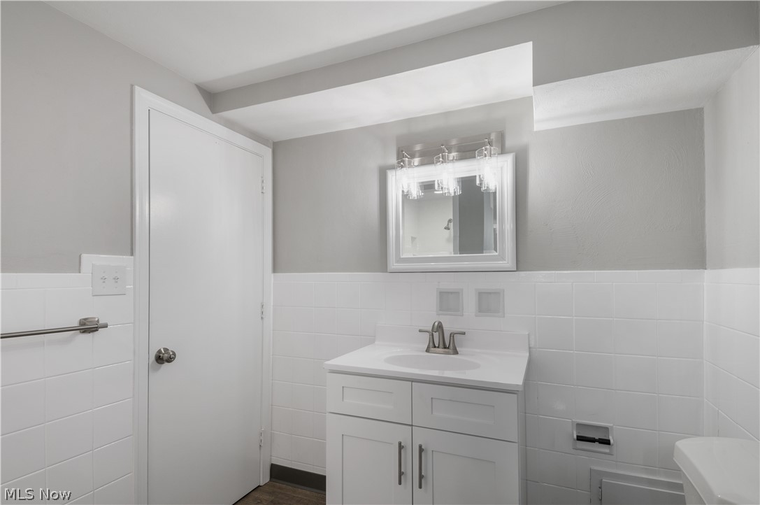 1607 Garman Road Akron, OH 44313 - Photo 33 of 35