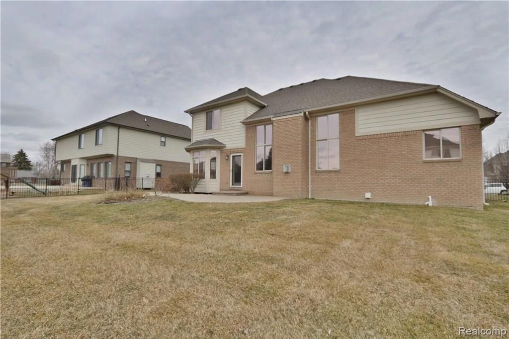 50861 Nesting Ridge Drive Macomb, MI 48044 - Photo 21 of 23