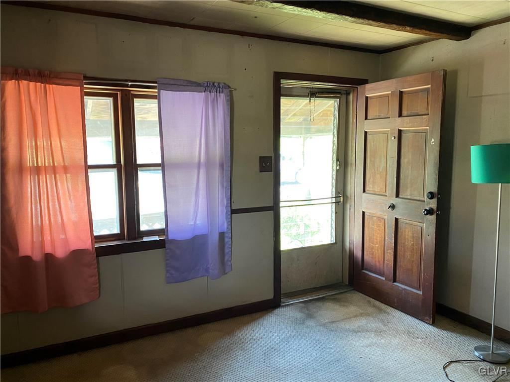 3665 Eberhart Road Whitehall, PA 18052 - Photo 6 of 20 Gallery Image 6