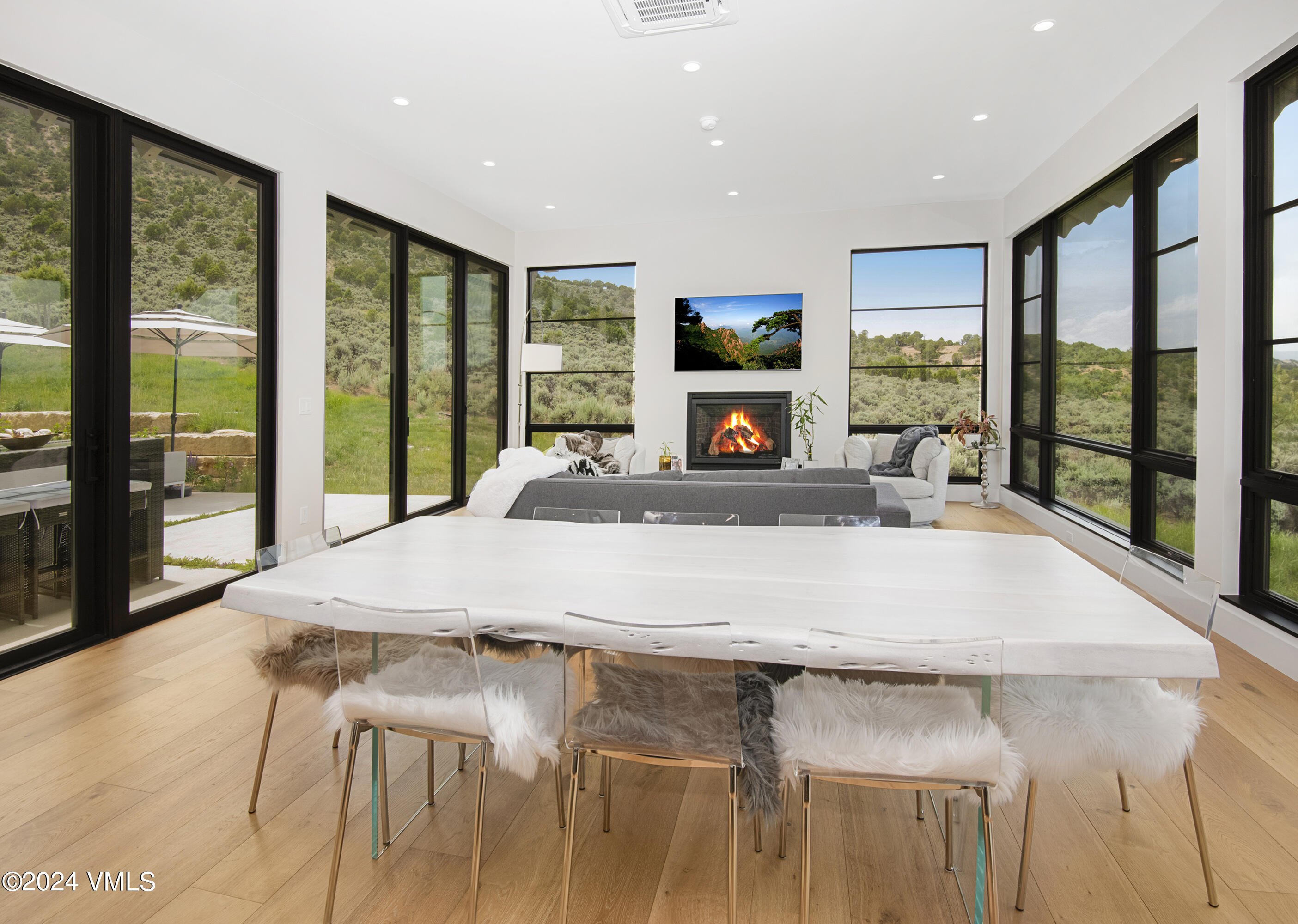 1088 Fourth Of July Road Eagle, CO 81631 - Photo 13 of 78 Great Room
