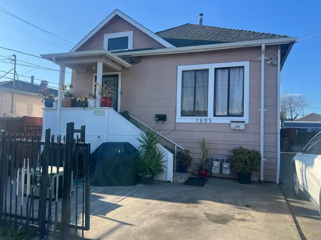 $550,000 | 1803 Rosedale Avenue, Oakland, CA 94601