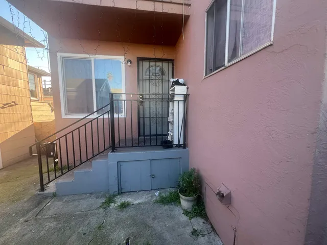 $550,000 | 1803 Rosedale Avenue, Oakland, CA 94601