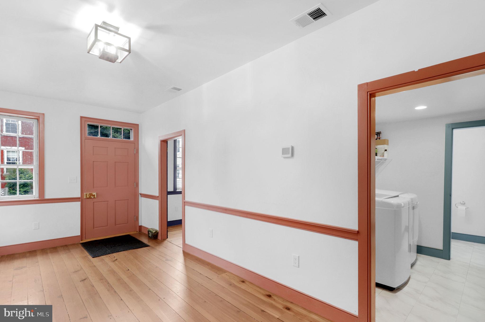 28 Potomac Street Boonsboro, MD 21713 - Photo 5 of 52 a view of a hallway with interior of the house