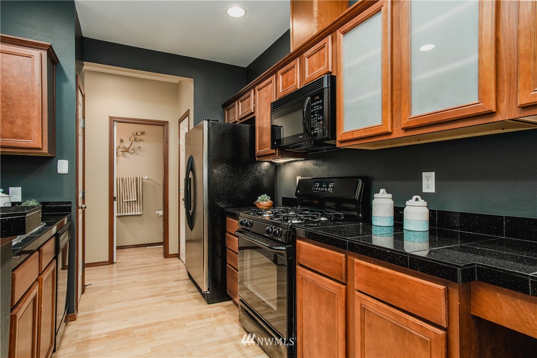 21337 11th Drive Southeast Bothell, WA 98021 - Photo 9 of 27
