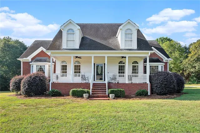 $549,900 | 1650 Old Loganville Road Southwest, Loganville, GA 30052
