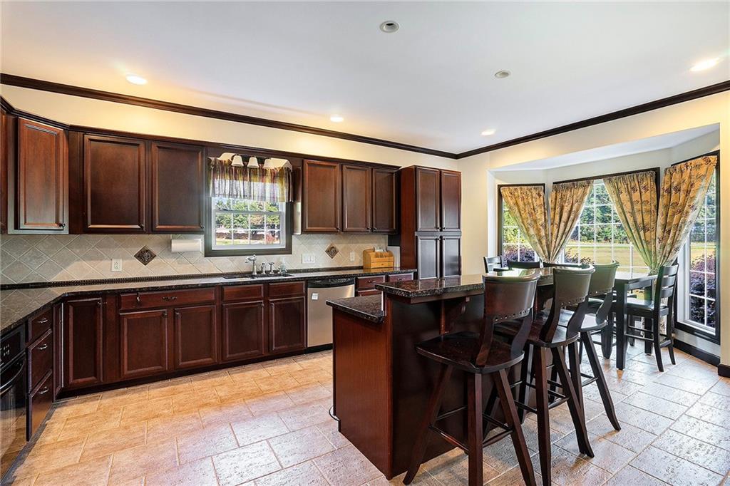 1650 Old Loganville Road Southwest Loganville, GA 30052 - Photo 15 of 51