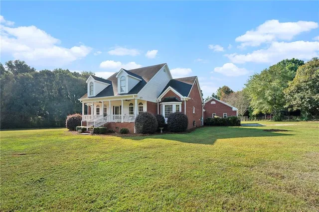 $549,900 | 1650 Old Loganville Road Southwest, Loganville, GA 30052