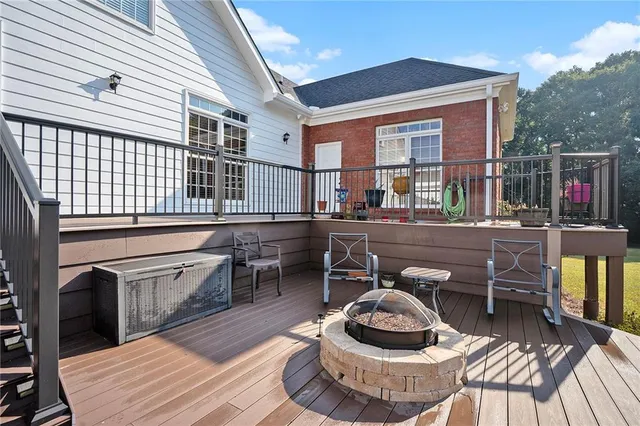 $549,900 | 1650 Old Loganville Road Southwest, Loganville, GA 30052