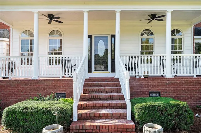 $549,900 | 1650 Old Loganville Road Southwest, Loganville, GA 30052