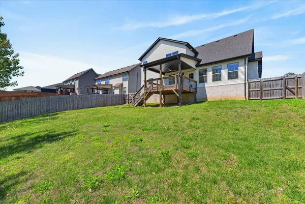 $2,100 | 1071 Barnhill Road, Clarksville, TN 37043
