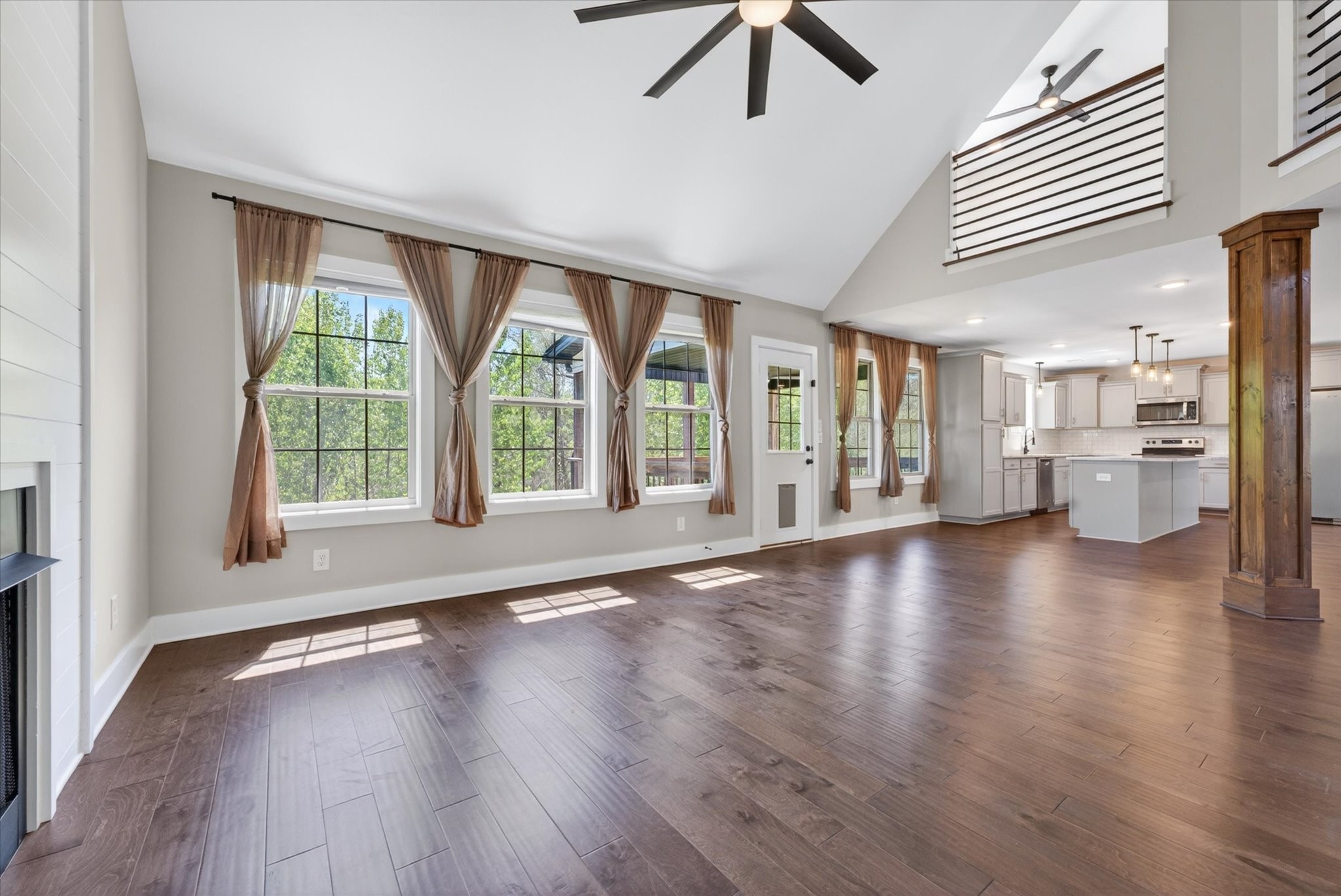 1071 Barnhill Road Clarksville, TN 37043 - Photo 10 of 37