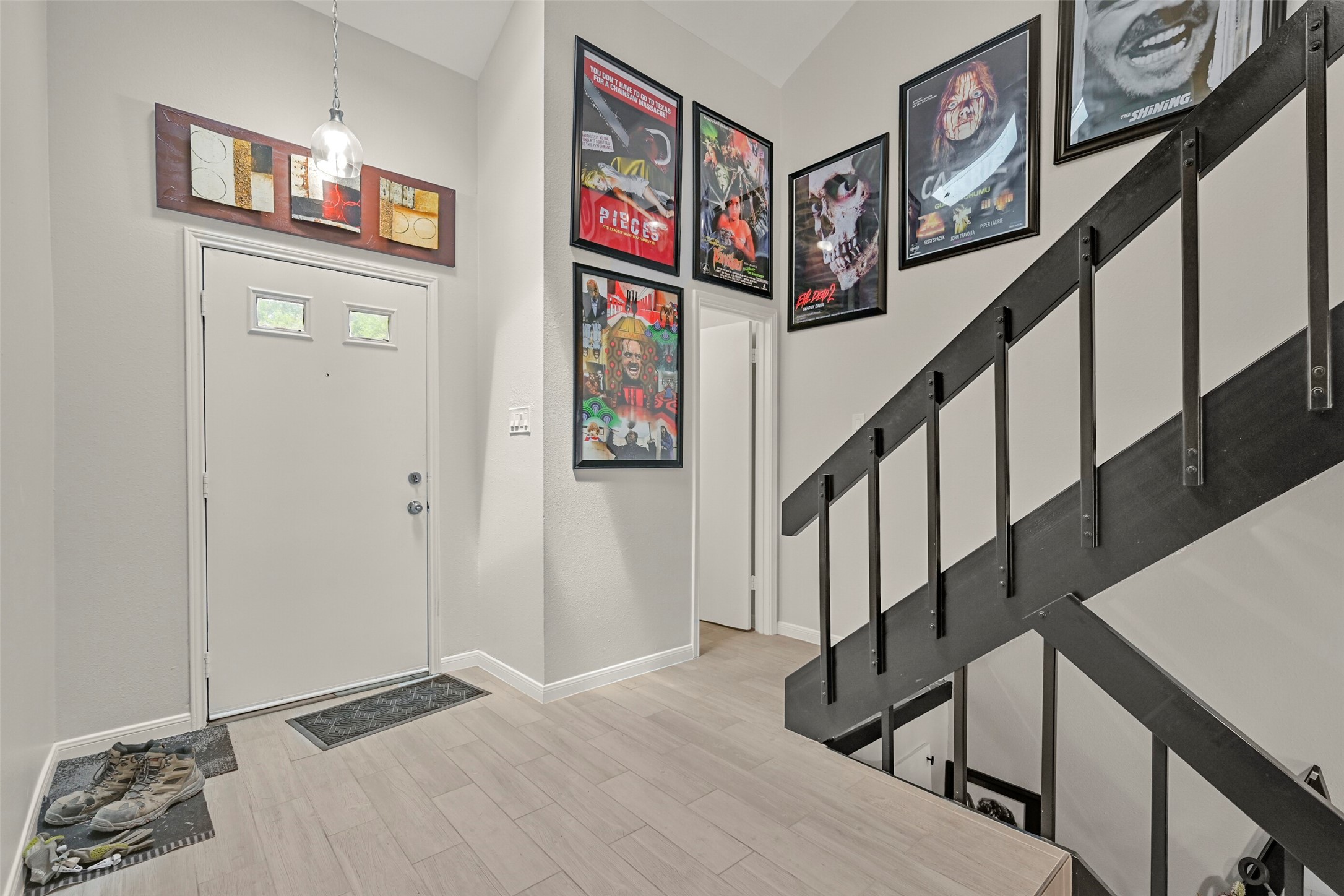 2336 Fairwind Road Houston, TX 77062 - Photo 9 of 38 Gallery Image 9