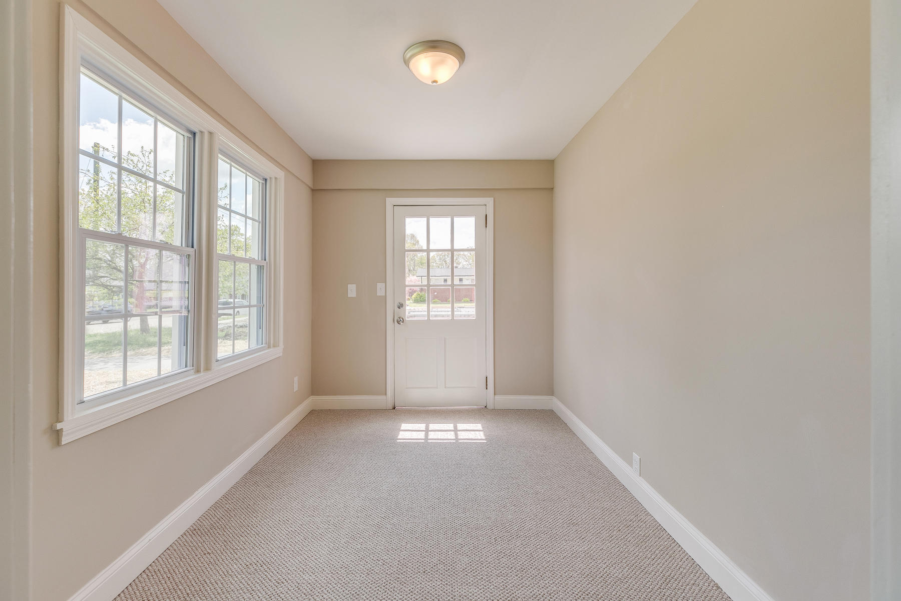 1812 Fairoaks Road Kingsport, TN 37664 - Photo 12 of 56 012