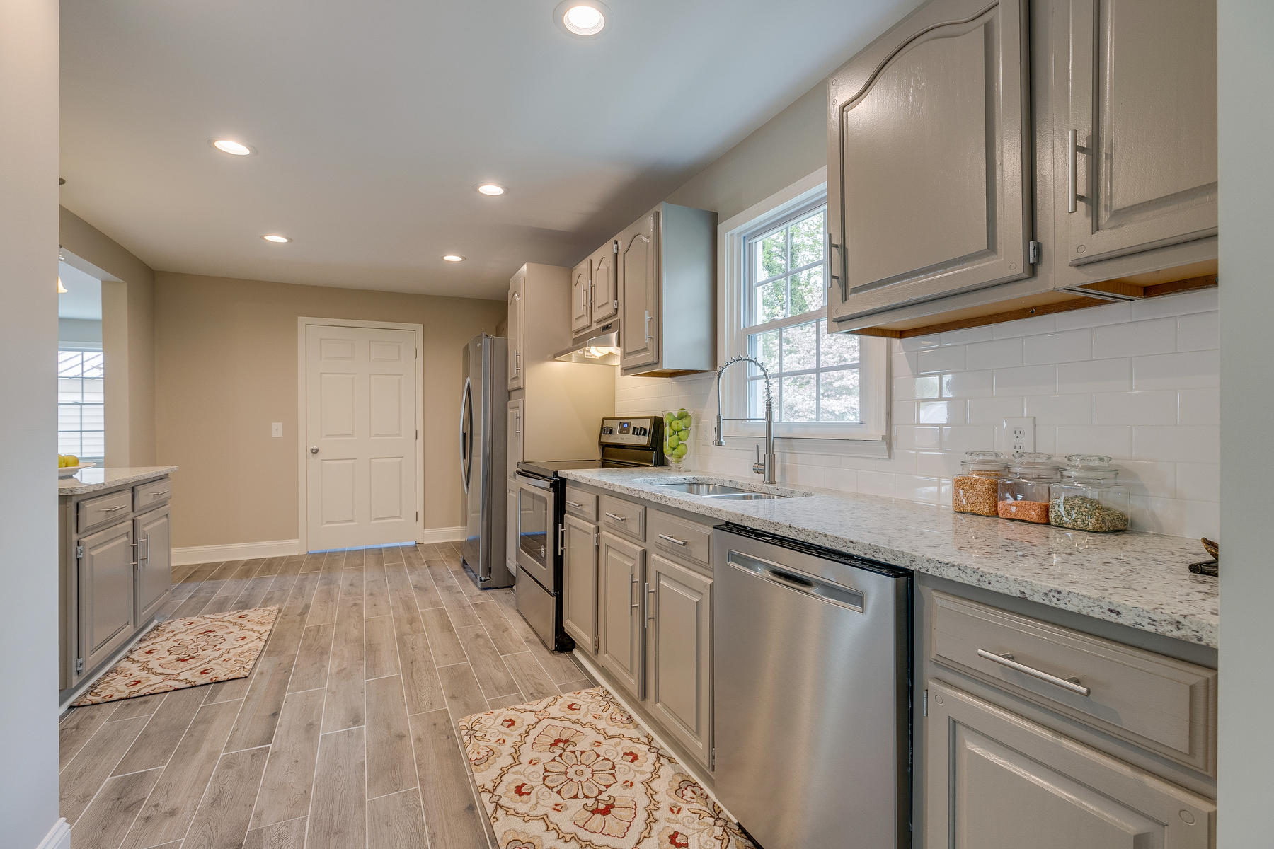 1812 Fairoaks Road Kingsport, TN 37664 - Photo 17 of 56 017