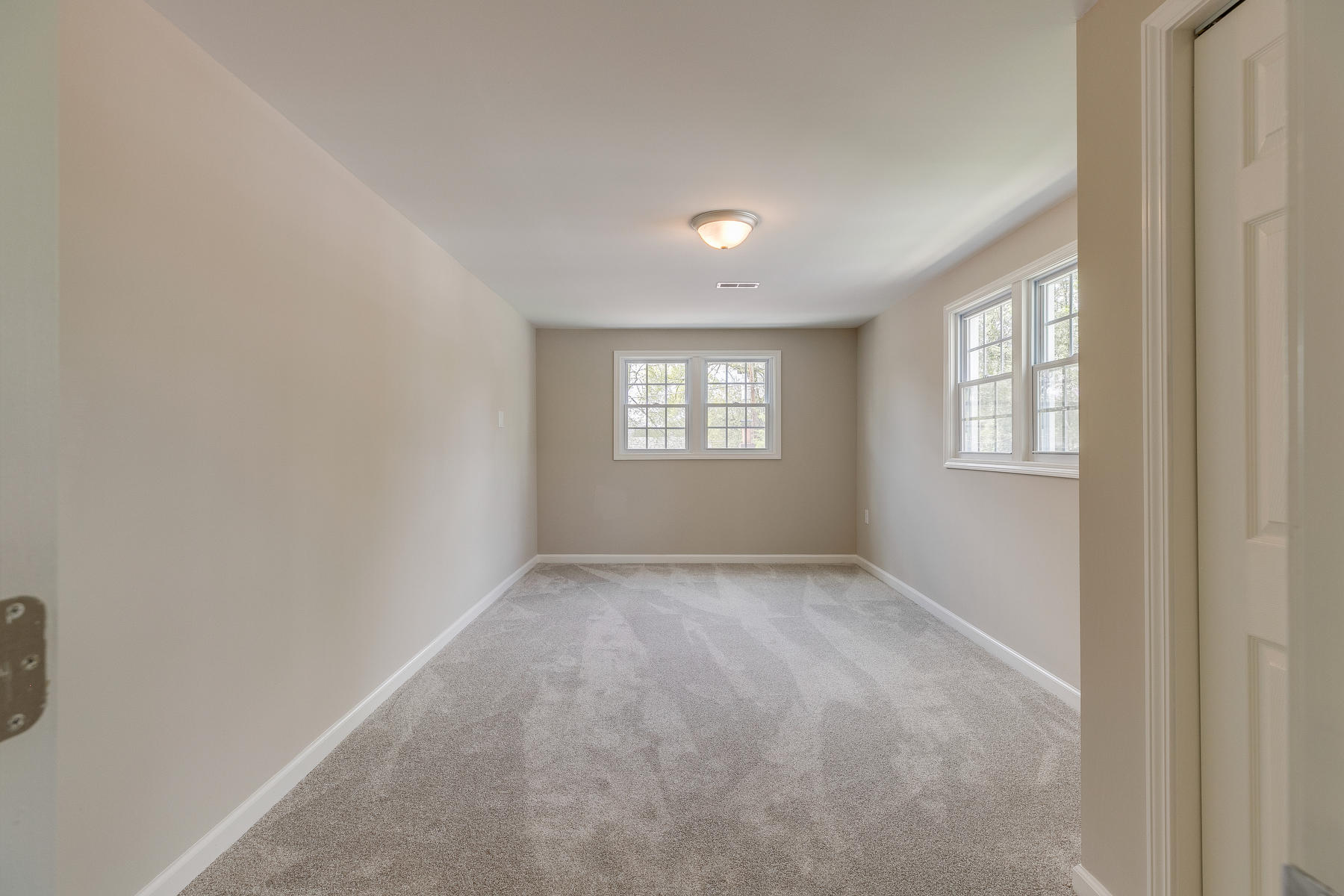 1812 Fairoaks Road Kingsport, TN 37664 - Photo 33 of 56 033