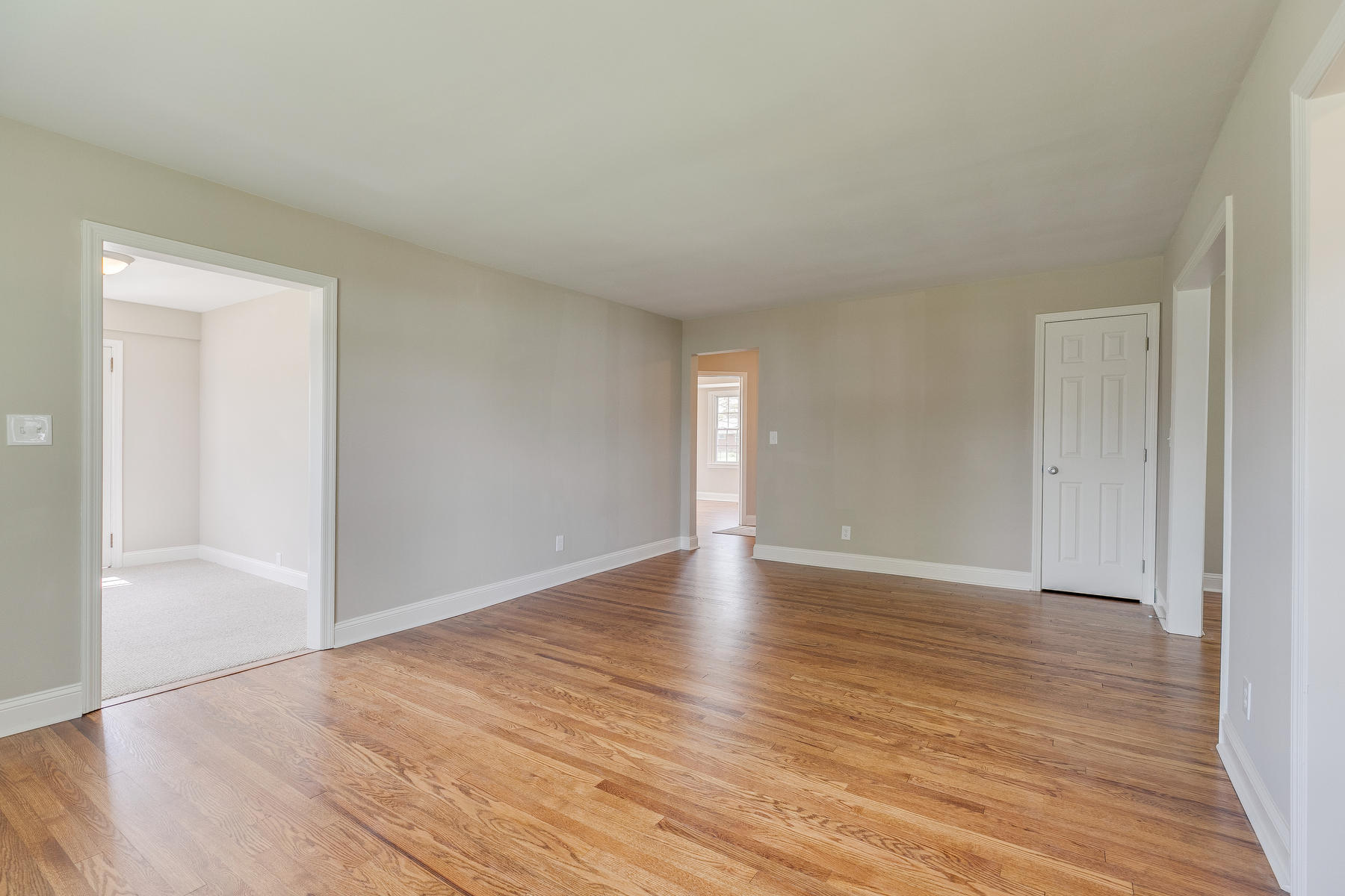 1812 Fairoaks Road Kingsport, TN 37664 - Photo 8 of 56 008