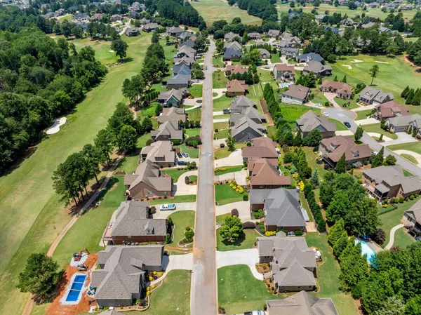 $472,500 | 351 South Woodfin Ridge Drive, Inman, SC 29349