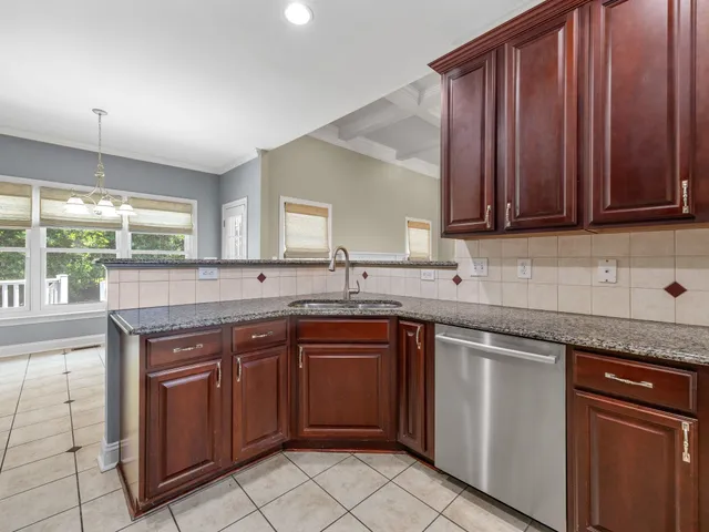 $479,999 | 351 South Woodfin Ridge Drive, Inman, SC 29349