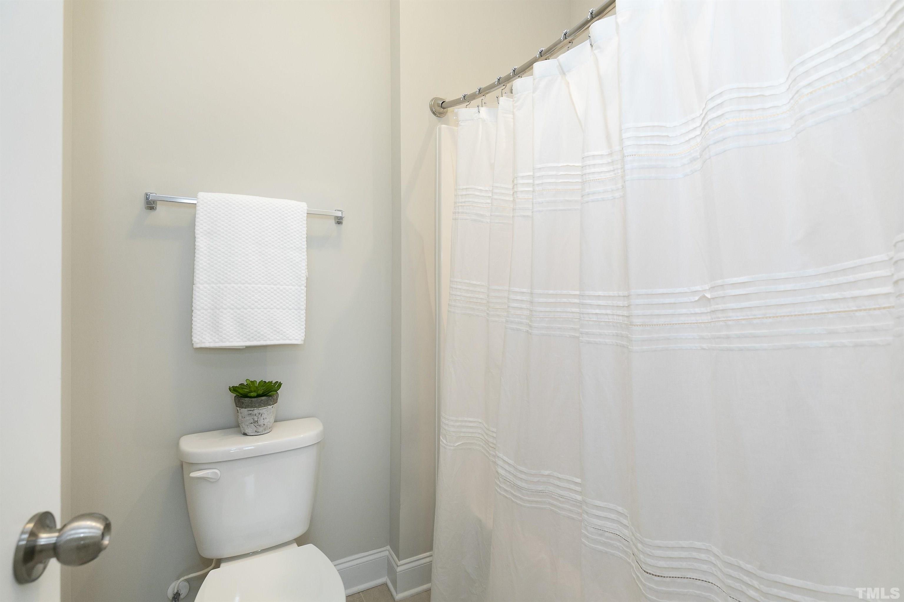 1340 Revolution Circle Raleigh, NC 27603 - Photo 30 of 42