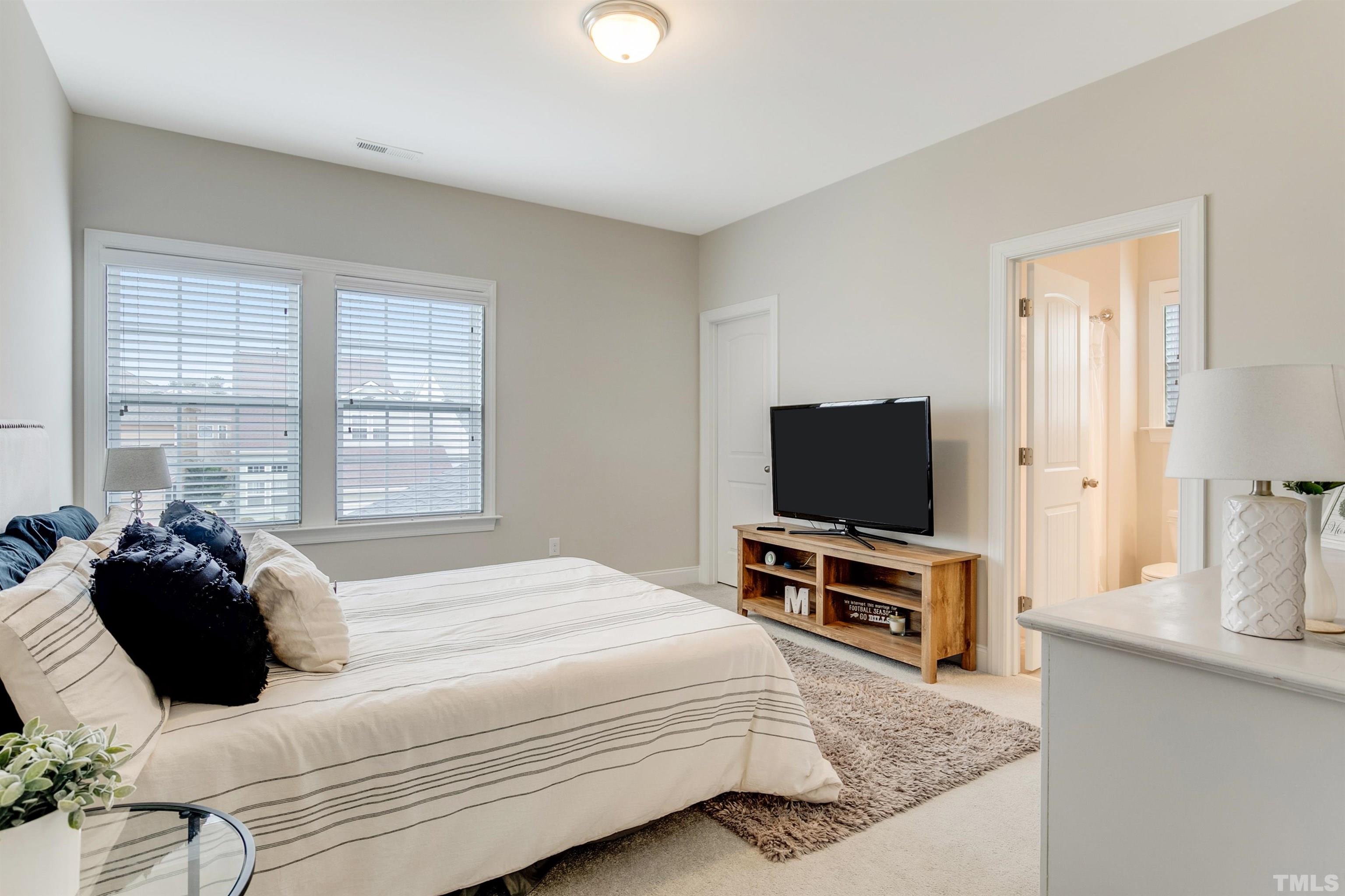 1340 Revolution Circle Raleigh, NC 27603 - Photo 32 of 42