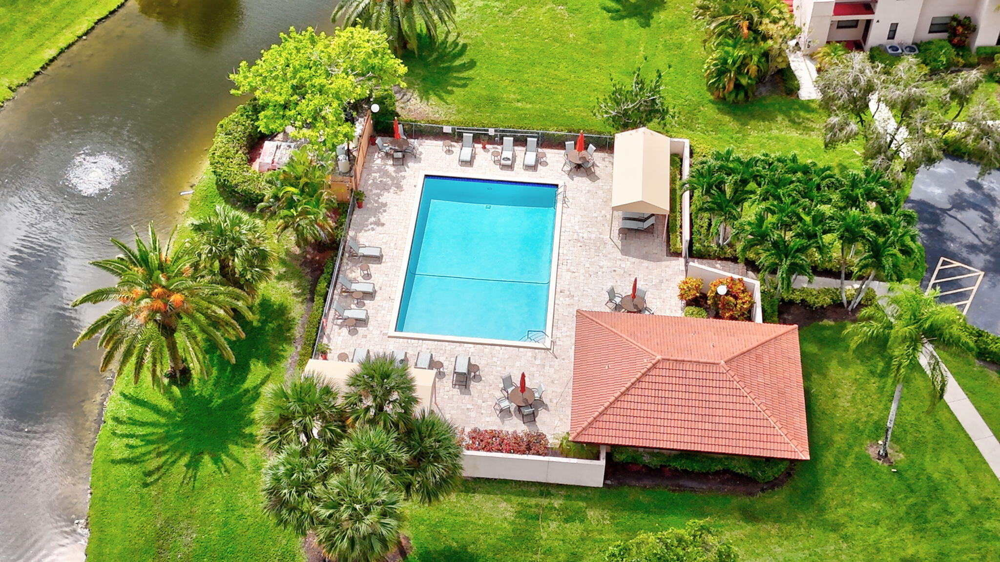 9268 Vista Del Lago, Unit 26D Boca Raton, FL 33428 - Photo 33 of 34 an outdoor space with sitting area