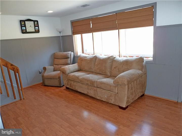 422 Haywood Road Ambler, PA 19002 - Photo 14 of 23 Family Room