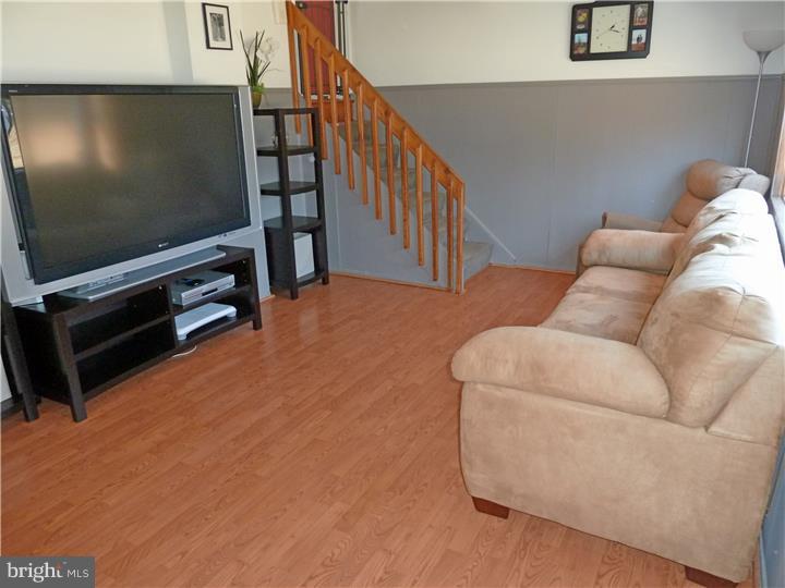 422 Haywood Road Ambler, PA 19002 - Photo 15 of 23 Family Room