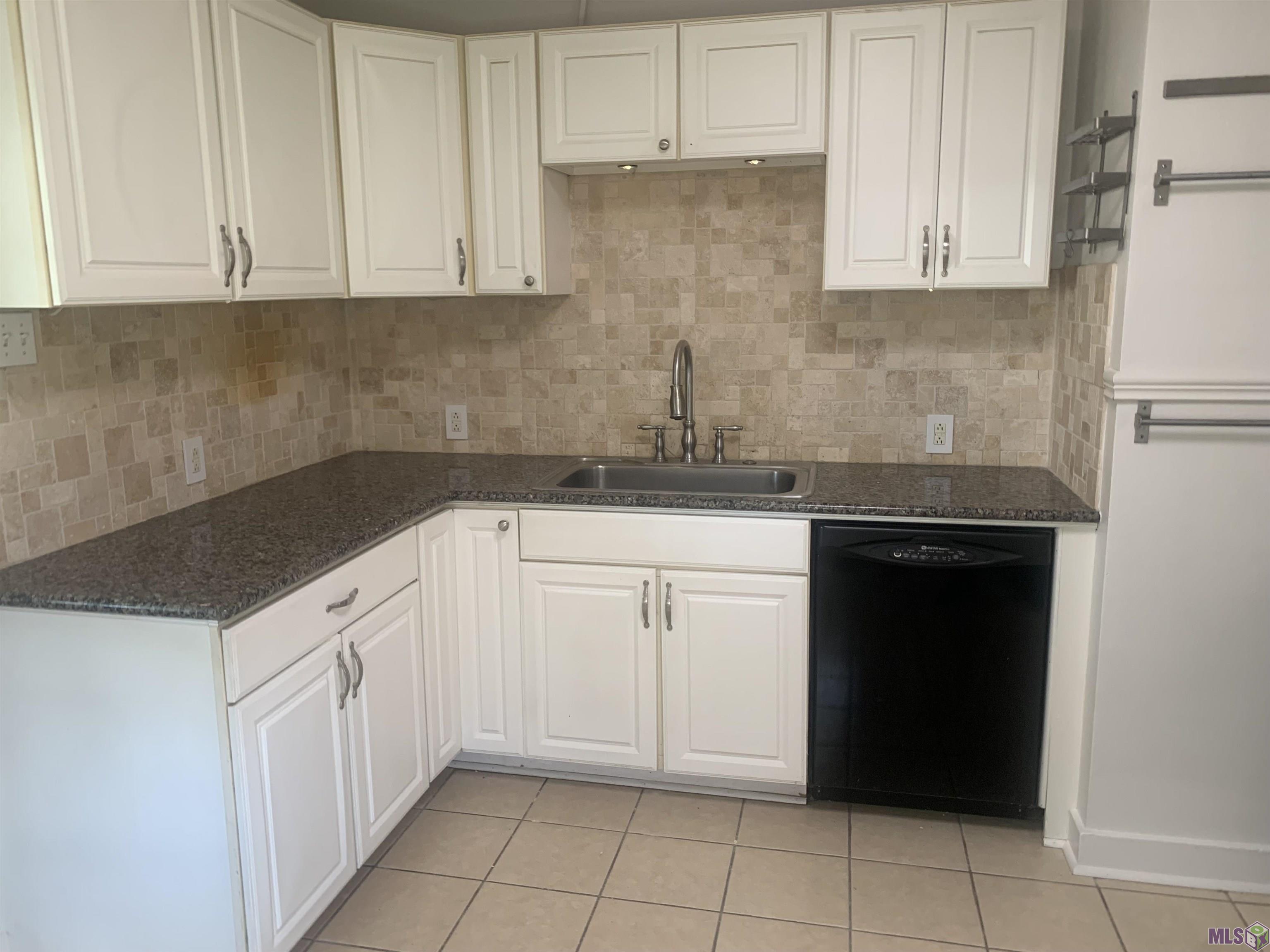 864 Iris Street Baton Rouge, LA 70802 - Photo 12 of 14