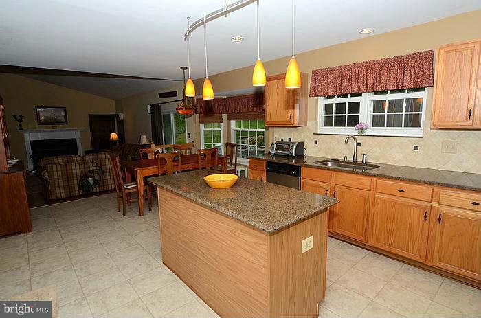 1001 Red Harvest Road Gambrills, MD 21054 - Photo 9 of 30 Kitchen