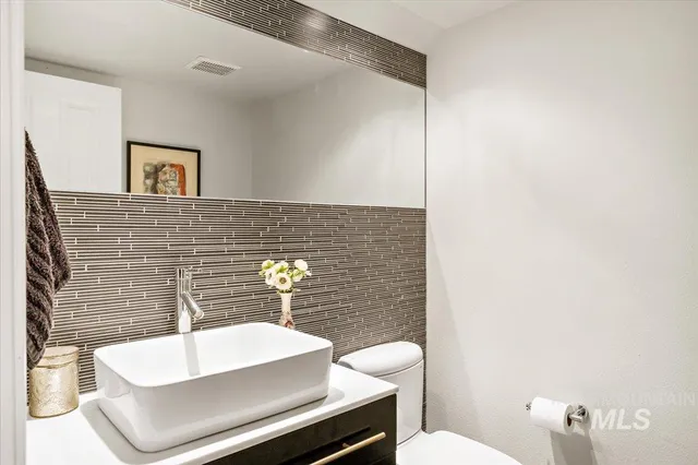 $600,000 | 834 East Riverpark Lane, Boise, ID 83706