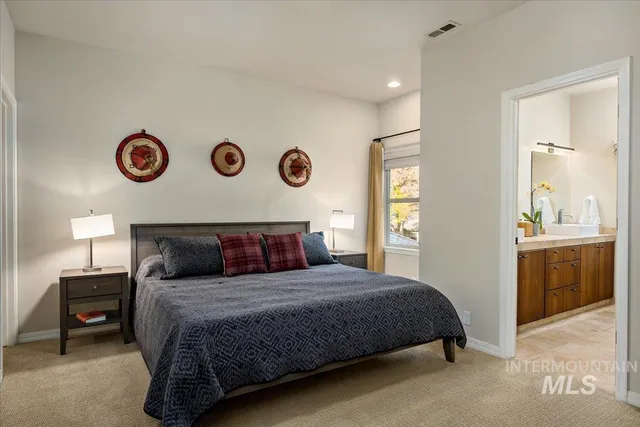 $600,000 | 834 East Riverpark Lane, Boise, ID 83706