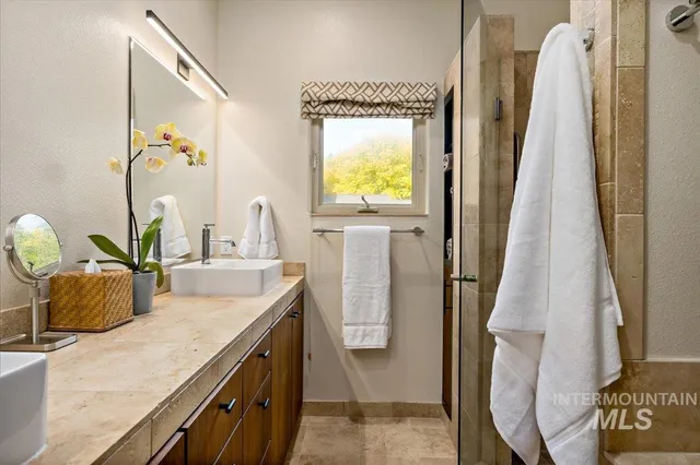 $600,000 | 834 East Riverpark Lane, Boise, ID 83706