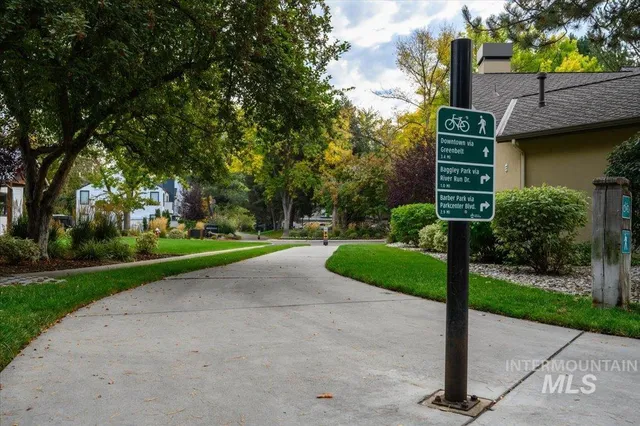 $600,000 | 834 East Riverpark Lane, Boise, ID 83706