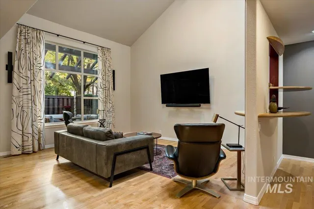 $600,000 | 834 East Riverpark Lane, Boise, ID 83706