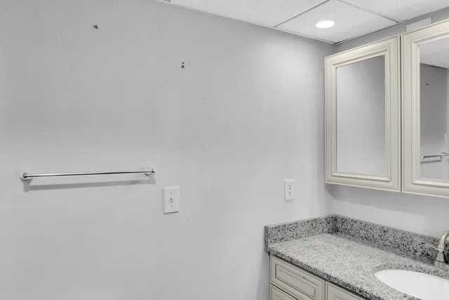 $650,000 | W2585 Long Meadow Drive, Lafayette, WI 53121