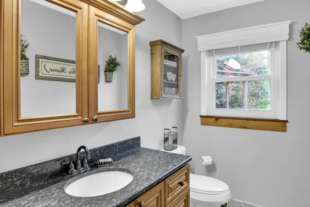 $650,000 | W2585 Long Meadow Drive, Lafayette, WI 53121