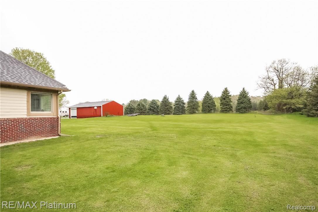 333 East Davis Road Howell, MI 48843 - Photo 59 of 65 060-5722269-large.jpg