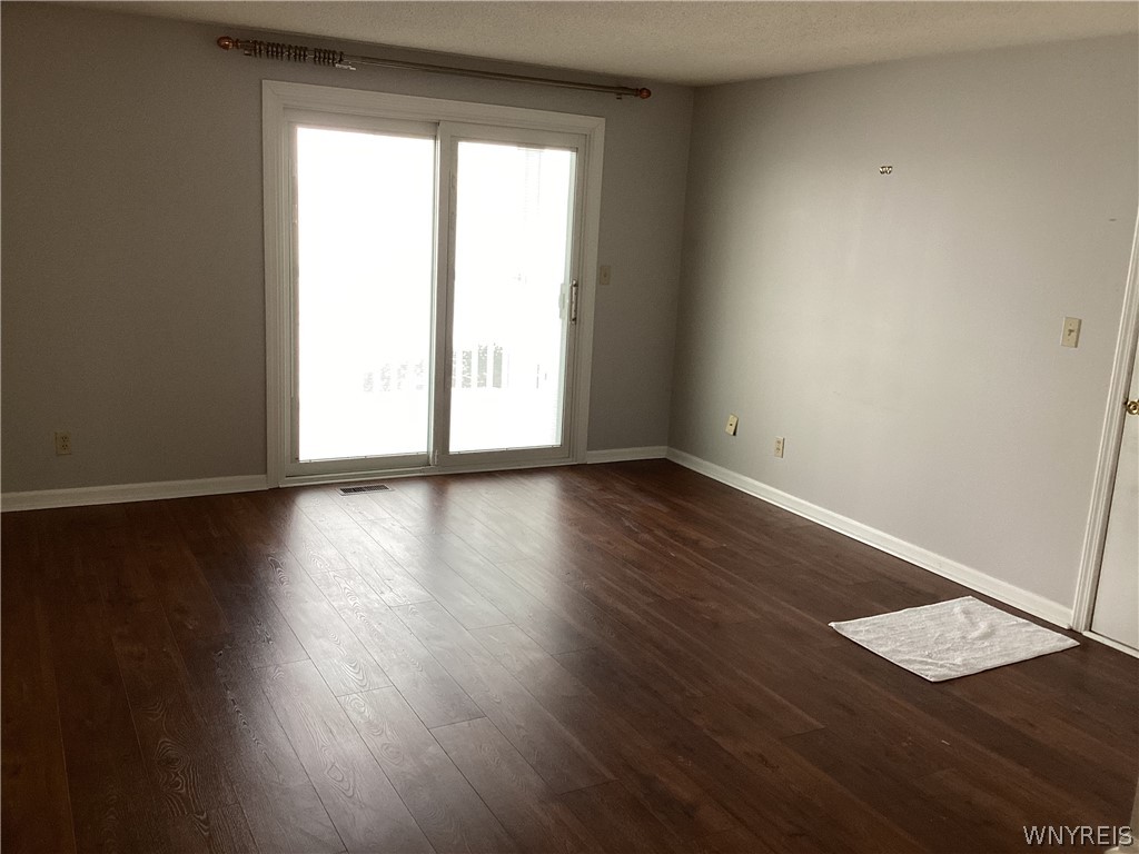 4607 Chestnut Ridge Road, Unit C Amherst, NY 14228 - Photo 5 of 20