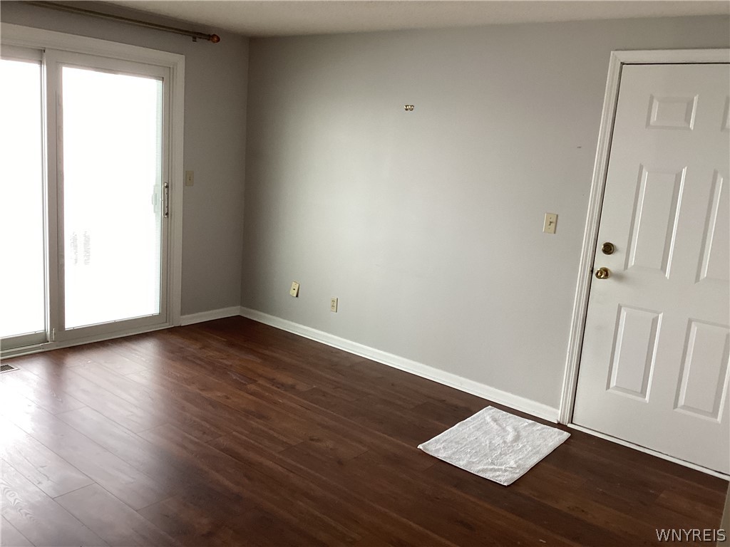 4607 Chestnut Ridge Road, Unit C Amherst, NY 14228 - Photo 6 of 20