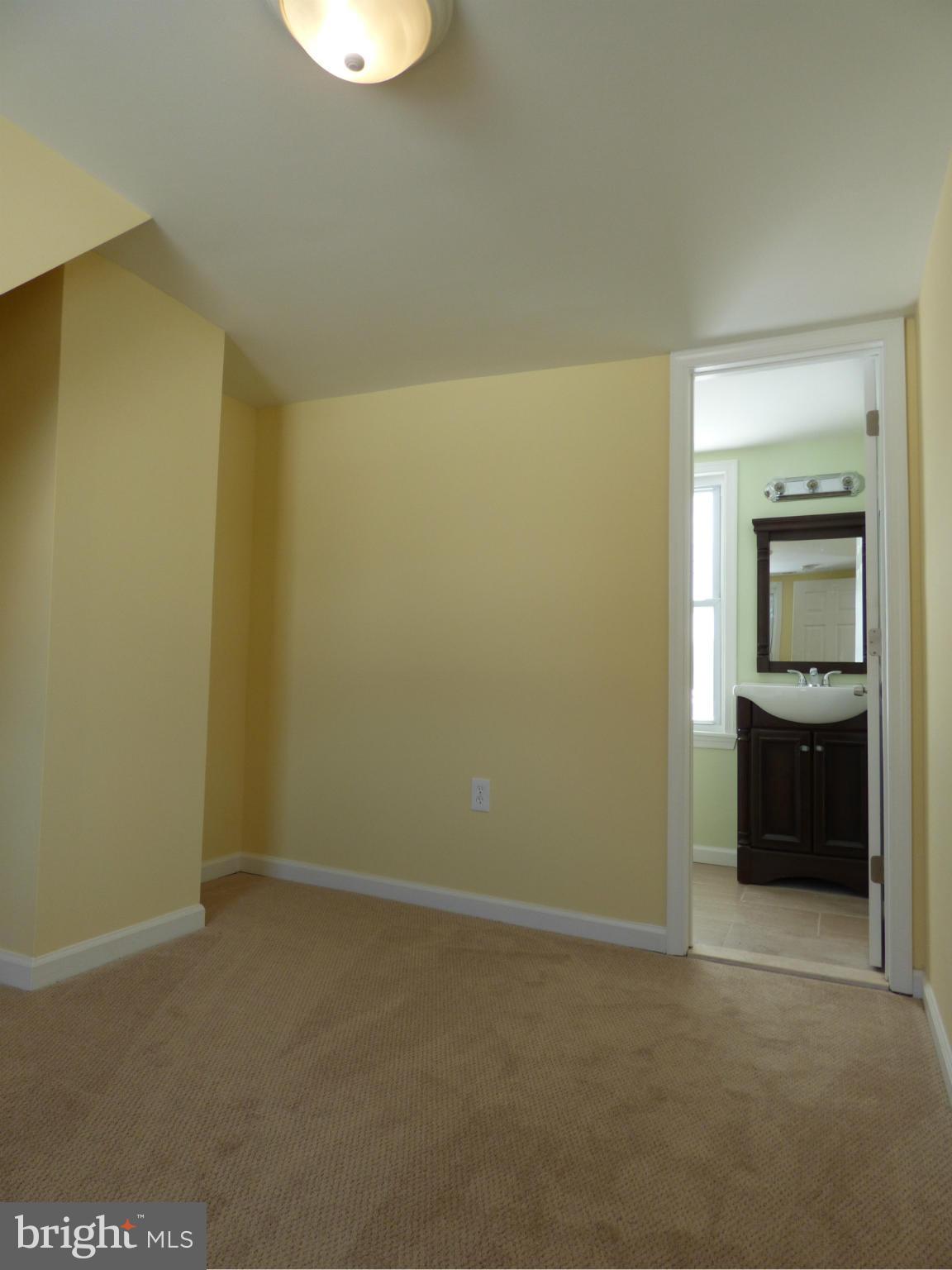 2064 Bethel Road Finksburg, MD 21048 - Photo 18 of 30 an empty room with a bathroom