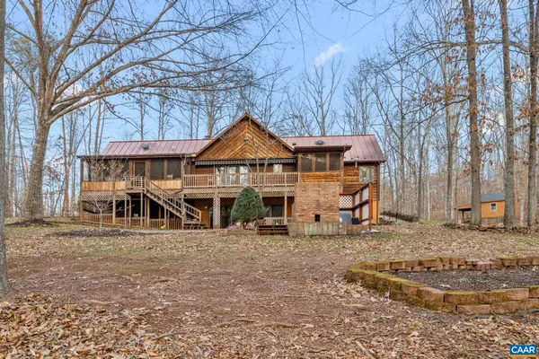 $724,900 | 669 James River Road, Scottsville, VA 24590