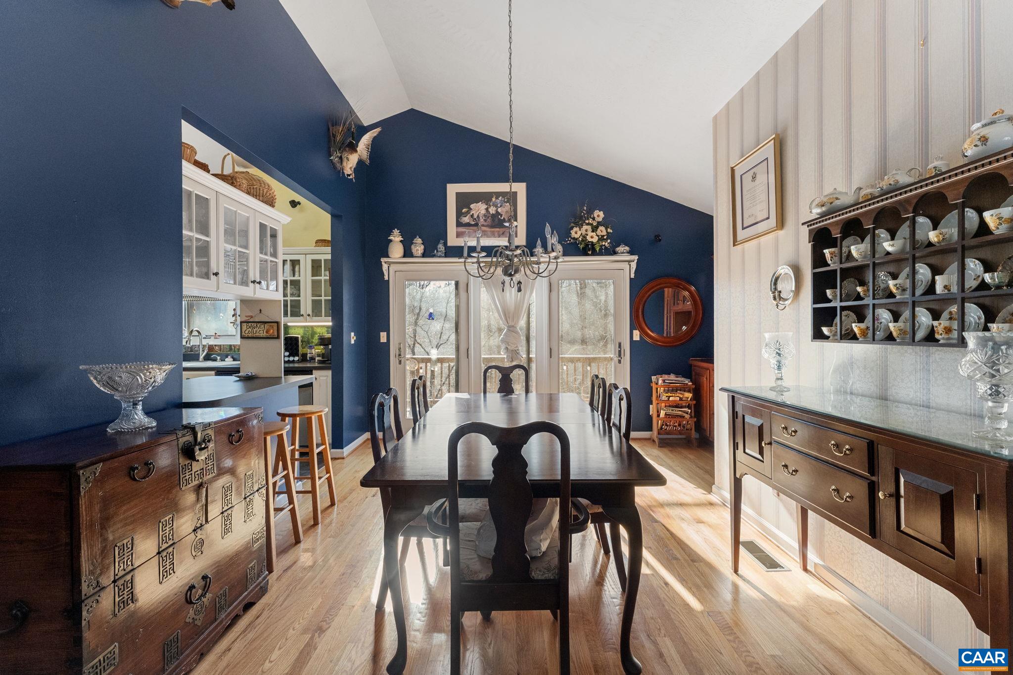 669 James River Road Scottsville, VA 24590 - Photo 11 of 61