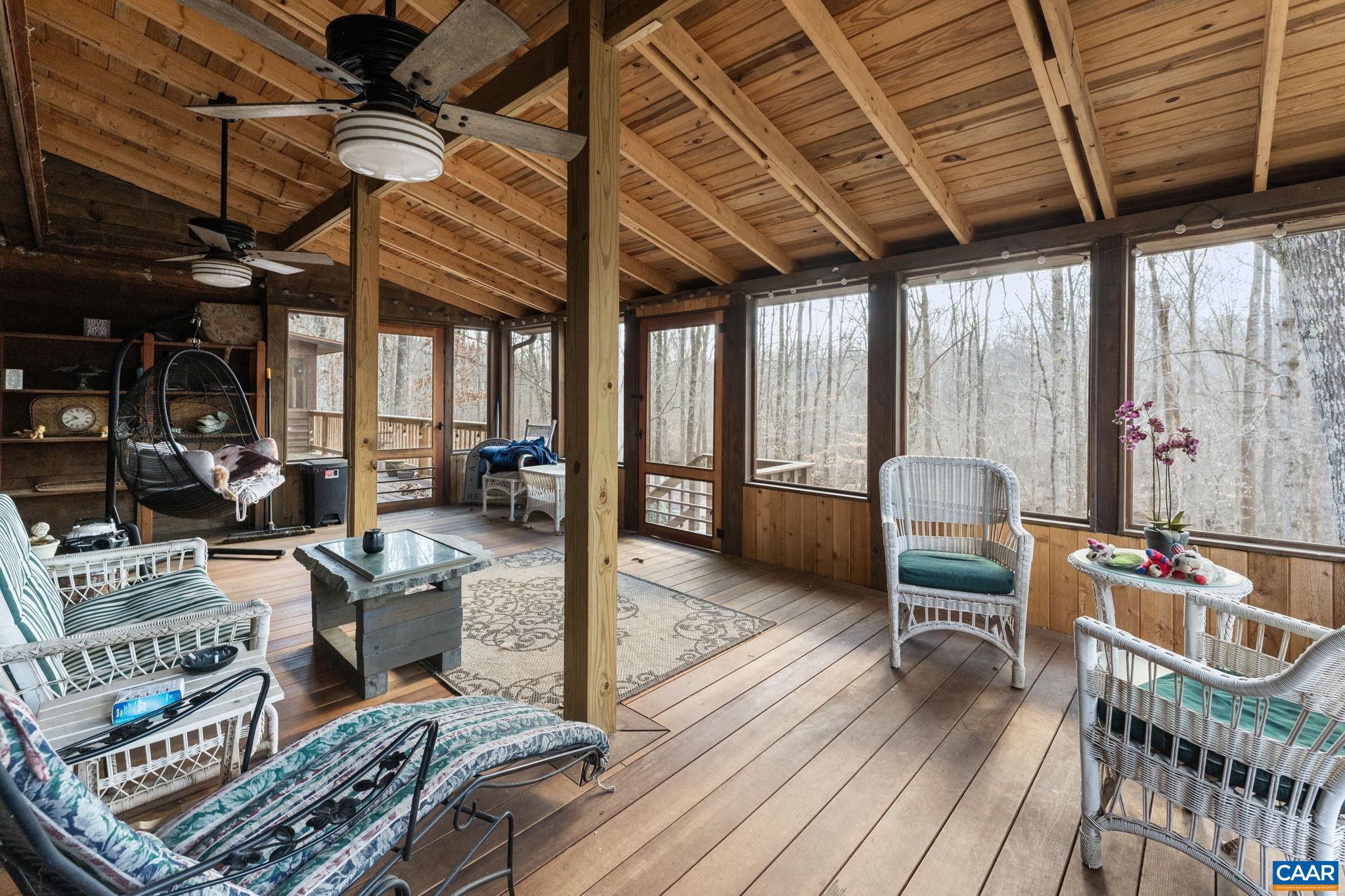 669 James River Road Scottsville, VA 24590 - Photo 14 of 61